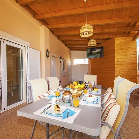 Villa In Ferreiras With Private Pool Villa